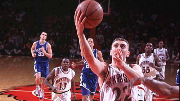 Pat Bradley vs. Kentucky.